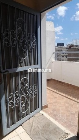 studio-loft-ensoleilleterrasse10mn-tram-ghandi-big-11