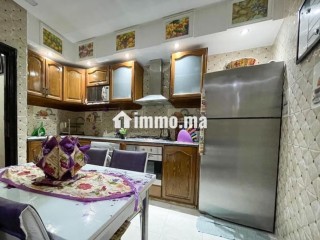 Location saisonnière à Hanaa 1. Superficie 70 m². Système de parabole et salon marocain - Appartement à vendre - Tanger