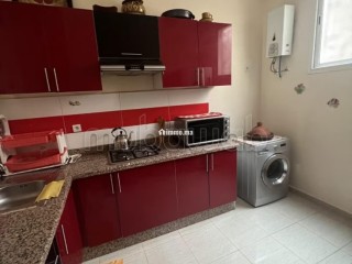 Location d'un appartement à Mhamid. 3 belles chambres. Salon Marocain et antenne parabolique - Appartement à vendre