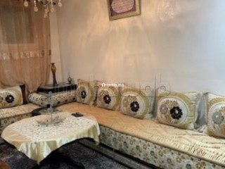 Location d'un appartement à Mhamid. 3 belles chambres. Salon Marocain et antenne parabolique - Appartement à vendre