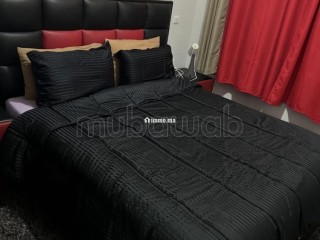 Location d'un appartement à Mhamid. 3 belles chambres. Salon Marocain et antenne parabolique - Appartement à vendre