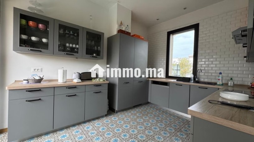 tres-belle-villa-contemporaine-a-vendre-sindibad-big-10