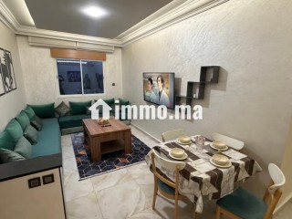 appartement-de-vacances-a-louer-a-hay-al-farah-1-piece-places-de-stationnement-et-jardin