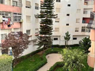 Appartement de vacances à louer à Hay Al Farah. 1 Pièce. Places de stationnement et jardin - Appartement à vendre - Agadir