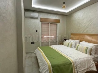 Appartement de vacances à louer à Hay Al Farah. 1 Pièce. Places de stationnement et jardin - Appartement à vendre - Agadir
