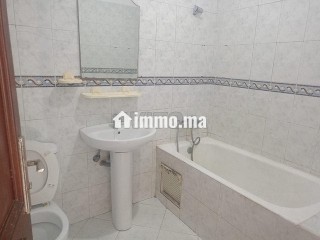 Appartement vide 2 chambre - Appartement à louer - Casablanca