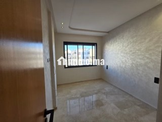 Appt Neuf 87 m, proche Khalifa, Parking, Ascenceur - Appartement à louer - Casablanca