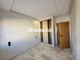 Appt Neuf 87 m, proche Khalifa, Parking, Ascenceur - Appartement à louer - Casablanca