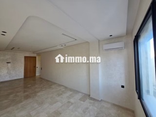 Appt Neuf 87 m, proche Khalifa, Parking, Ascenceur - Appartement à louer - Casablanca