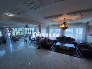 Maison de luxe à louer à Asilah. Superficie 600 m². Porte blindée, sécurité - Maison à vendre - Asilah
