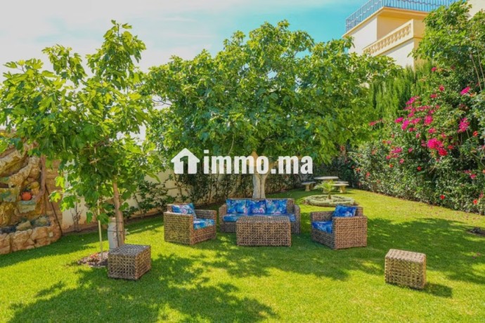 maison-de-luxe-a-louer-a-asilah-superficie-600-m2-porte-blindee-securite-big-10