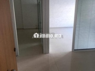 Plateau equipe open space 120m a loue bd zerktouni - Bureau à louer - Casablanca