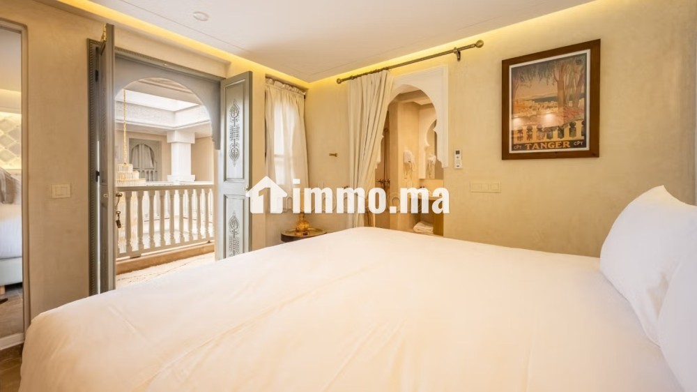 Titre: Exceptionnel Riad de Luxe à la Kasbah 8 Chambres Vue Koutoubia Investissement Touristique - Vente Immobilier - Marrakech - photo 7