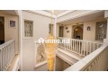 titre-exceptionnel-riad-de-luxe-a-la-kasbah-8-chambres-vue-koutoubia-investissement-touristique-small-14