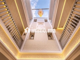 Titre: Exceptionnel Riad de Luxe à la Kasbah 8 Chambres Vue Koutoubia Investissement Touristique - Villa à vendre - Marrakech