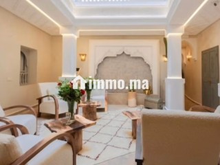 Titre: Exceptionnel Riad de Luxe à la Kasbah 8 Chambres Vue Koutoubia Investissement Touristique - Villa à vendre - Marrakech