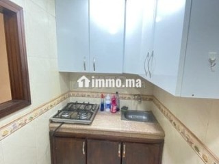 Studio meublé climatisé colle au tram - Appartement à louer - Rabat