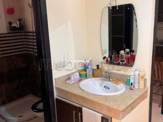 Location saisonnière à Riad isli. 2 chambres. Résidence avec concierge, climatisation générale - Appartement à vendre - Oujda
