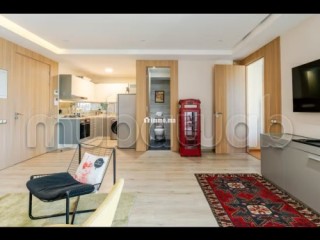 Studio meublé moderne haut de gamme avec terrasse a anfa - Appartement à louer - Casablanca