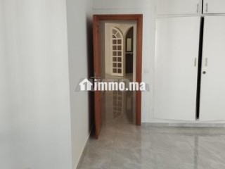 Luxueux Appt à Louer de 130 m2 proche Descartes - Appartement à louer - Rabat