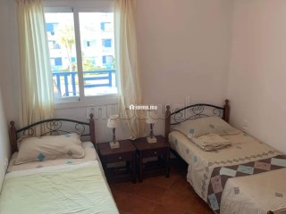 Location d'un appartement à Fnideq. Superficie 72 m². Jardin et garage - Appartement à vendre