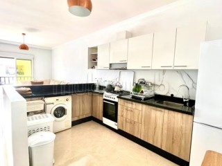 Appartement à l'achat à Oued Laou. 4 grandes pièces. Meublé - Appartement à vendre