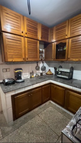 location-dun-appartement-a-moujahidine-2-pieces-confortables-antenne-parabolique-et-securite-big-8