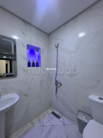 appartements-a-louer-a-manar-3-pieces-confortables-porte-blindee-salon-marocain-traditionnel-big-11