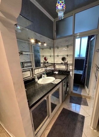 a-louer-appartement-equipe-a-maarif-big-8