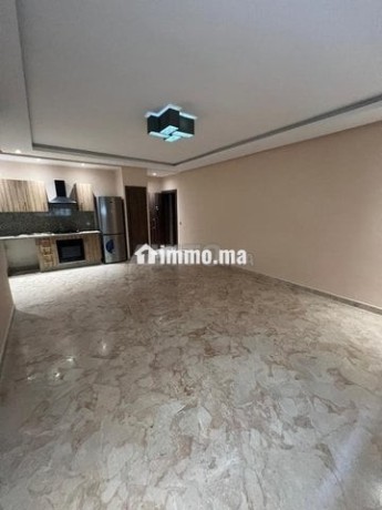 studio-a-louer-vide-residence-joyeux-de-parc-big-5