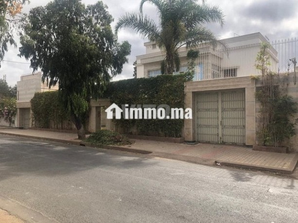 villa-renover-dans-le-quartier-polo-big-7