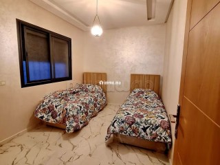 Location d'un appartement à Hay Mohammadi. Superficie 60 m². Salon typique marocain, résidence sécurisée - Appartement à vendre - Agadir