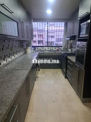 Appartement meublé de 3chambres sur Agdal - Location Immobilier - Rabat - photo 6