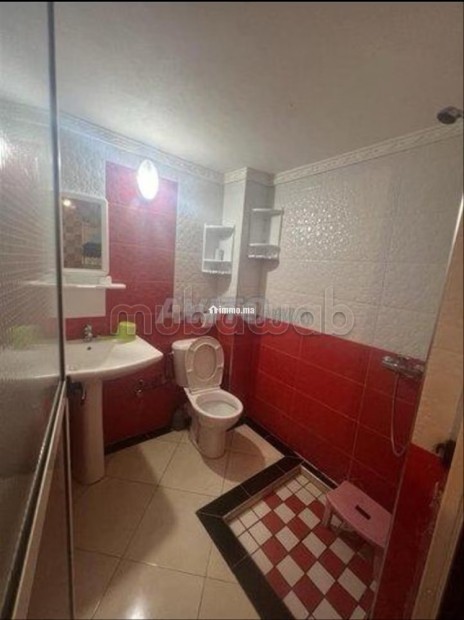 Location d'un appartement à Hay Salam. Surface de 96 m². Porte blindée, sécurité - Vente Immobilier - Mohammedia - photo 8
