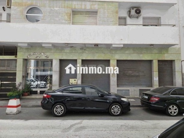 local-commercial-a-vendre-a-cote-de-la-cdg-rabat-big-0