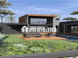maison-220-m2-terrain-2000-m2-piscine
