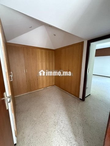 Villa plain-pied A LOUER à Souissi - Location Immobilier - Rabat - photo 6