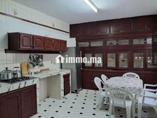 Appartements à louer à Asilah. Surface de 90 m². Système de parabole et salon marocain - Appartement à vendre - Asilah