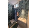 maison-atypique-a-louer-aux-sablettes-small-14