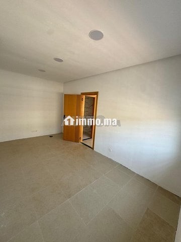 Appartement à louer 95 m² à Rabat - Location Immobilier - Rabat - photo 4