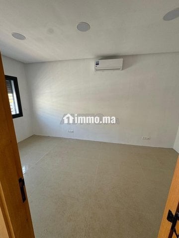 Appartement à louer 95 m² à Rabat - Location Immobilier - Rabat - photo 8