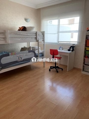 Grand Appt avec terrasse a côté lycée des cartes - Location Immobilier - Rabat - photo 6