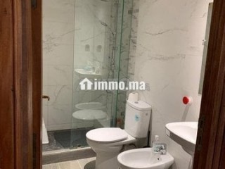 Grand Appt avec terrasse a côté lycée des cartes - Appartement à louer - Rabat