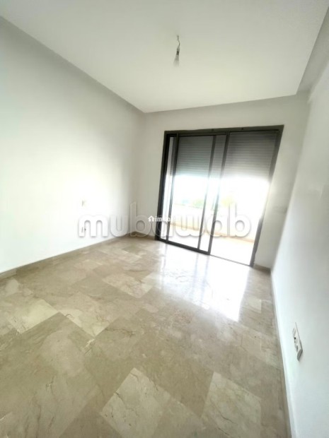 Très coquet appartement vue piscine - Location Immobilier - Dar Bouazza - photo 4