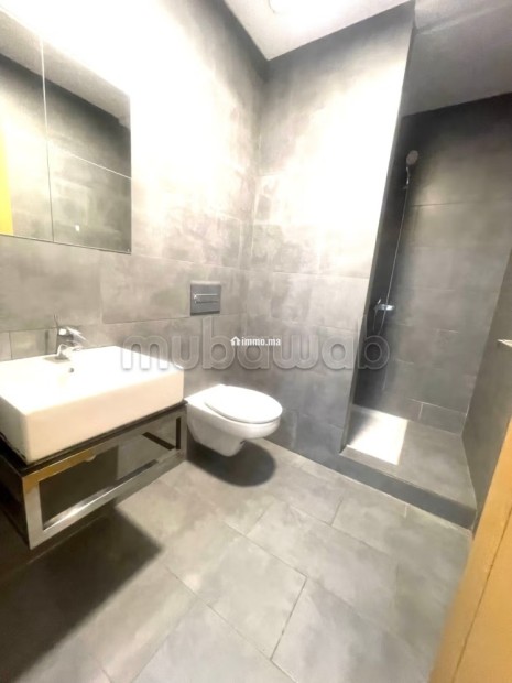 Très coquet appartement vue piscine - Location Immobilier - Dar Bouazza - photo 7
