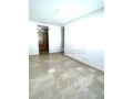 tres-coquet-appartement-vue-piscine-small-8