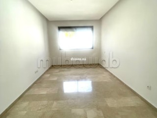 Très coquet appartement vue piscine - Appartement à louer - Dar Bouazza