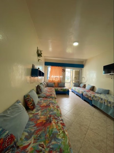 Location d'un appartement à Bella Vista. 1 Pièce. Salon Marocain et antenne parabolique - Vente Immobilier - Tanger - photo 1