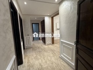 location-apprt-3ch-salon-7400-dh