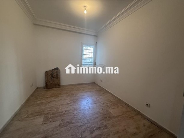location-apprt-3ch-salon-7400-dh-big-1
